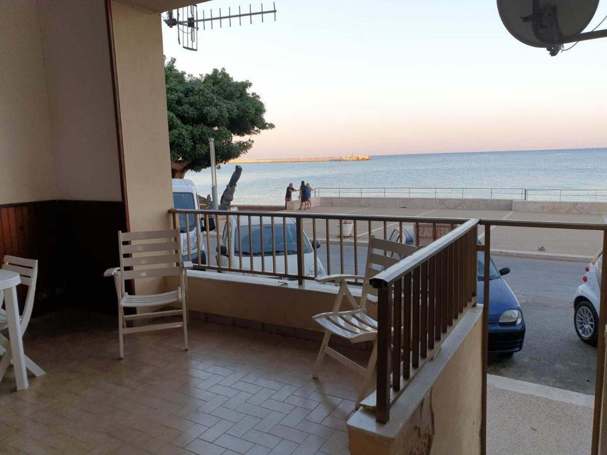 Вилла Veranda Sul Mare - Casa Vacanze Fronte Mare Шакка Экстерьер фото